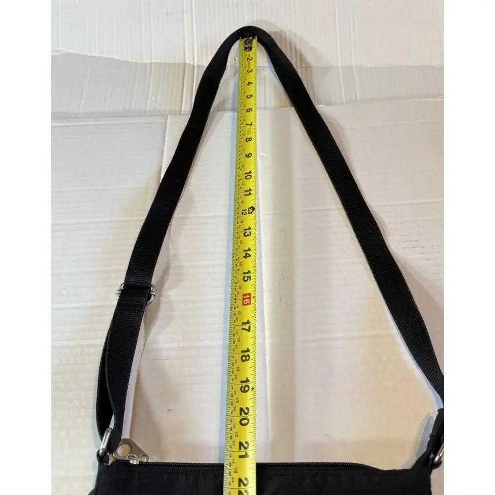 Baggallini Crossbody Bag Black Adjustable Strap Pockets Purse